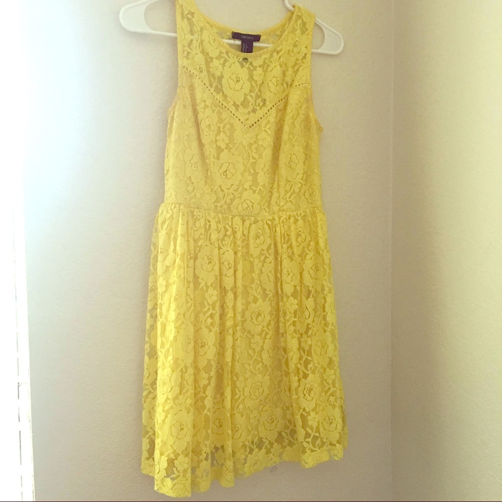 lace dress